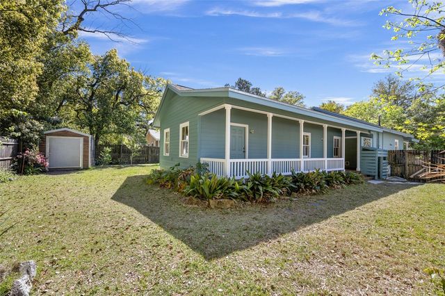 637 NW 4TH STREET, Gainesville, FL 32601