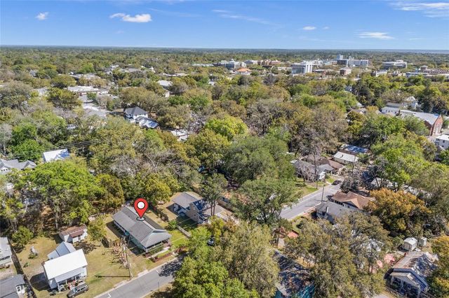 637 NW 4TH STREET, Gainesville, FL 32601