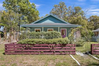637 NW 4TH STREET, Gainesville, FL 32601