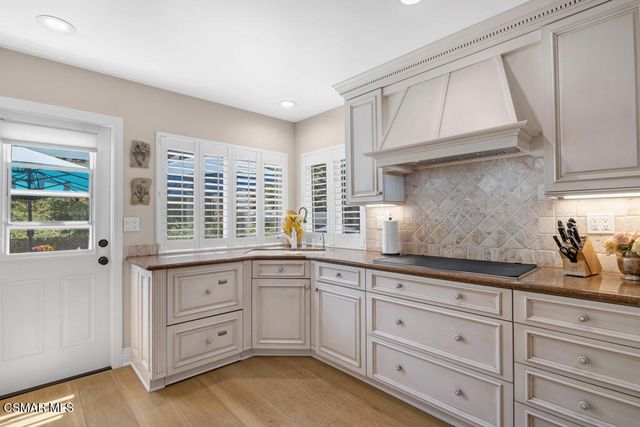 1495 N View Drive, Westlake Village, CA 91362