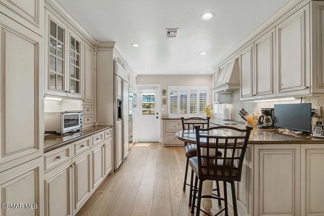 1495 N View Drive, Westlake Village, CA 91362
