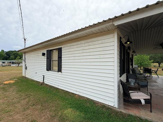4064 Jordon Ave, Cowarts, AL 36321