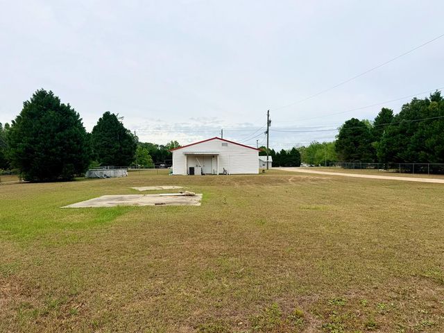 4064 Jordon Ave, Cowarts, AL 36321