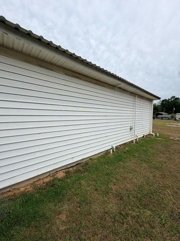 4064 Jordon Ave, Cowarts, AL 36321