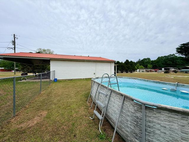 4064 Jordon Ave, Cowarts, AL 36321