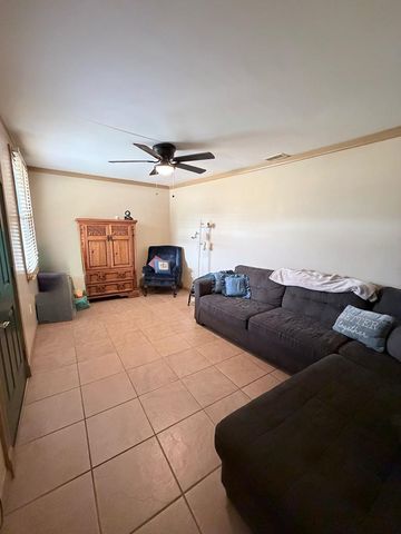 4064 Jordon Ave, Cowarts, AL 36321