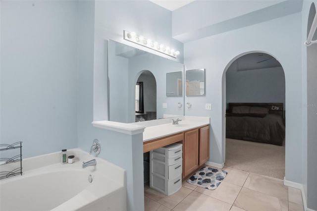 2015 CORNER SCHOOL DRIVE, Orlando, FL 32820