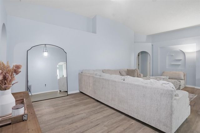 2015 CORNER SCHOOL DRIVE, Orlando, FL 32820
