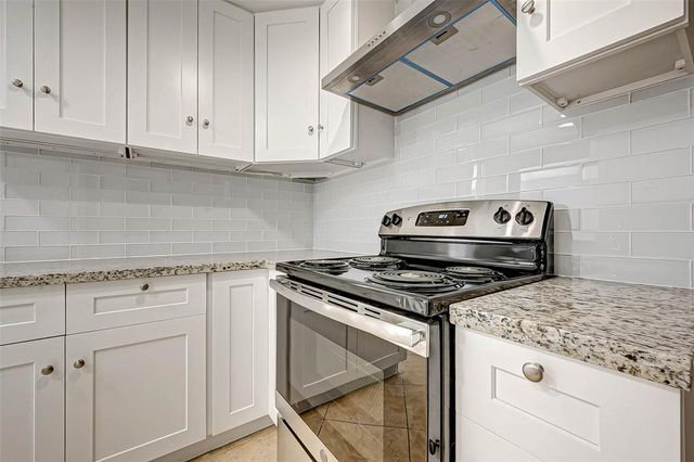 15029 Kimberley Court 10, Houston, TX 77079