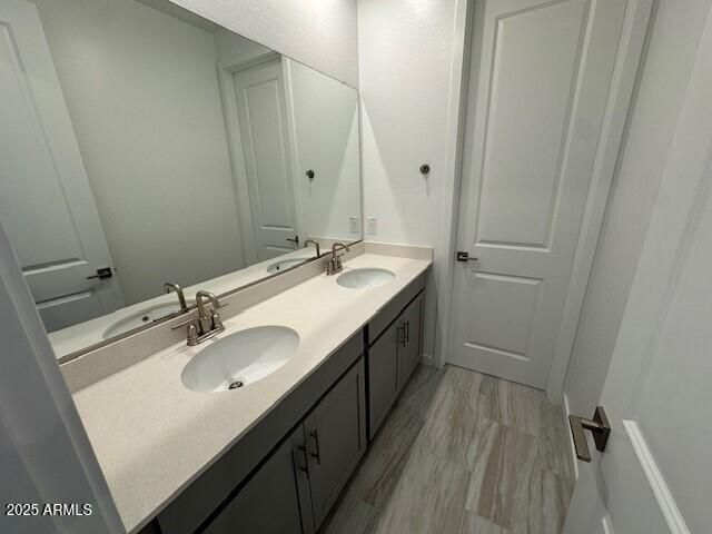 10223 S 20th Lane, Phoenix, AZ 85041