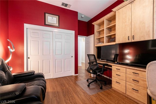 1901 Capestone Street, Las Vegas, NV 89134