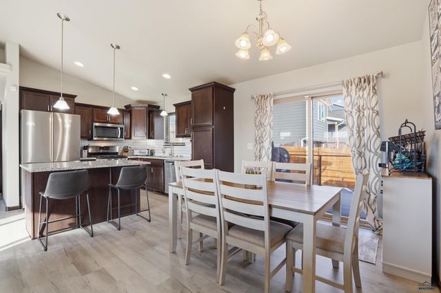 612 HAAKON ST, Rapid City, SD 57703