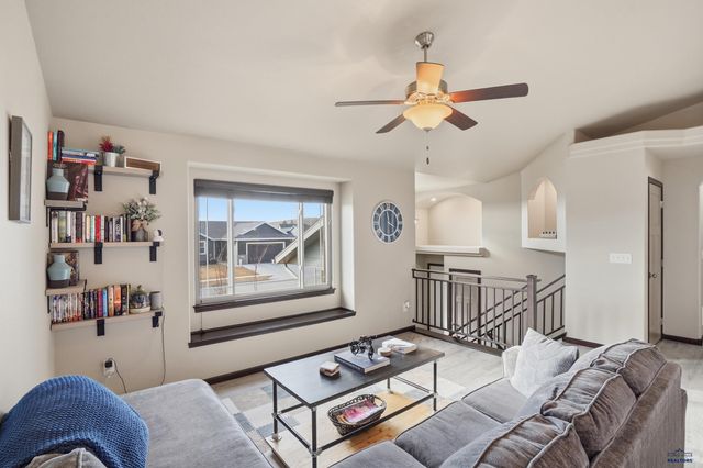 612 HAAKON ST, Rapid City, SD 57703