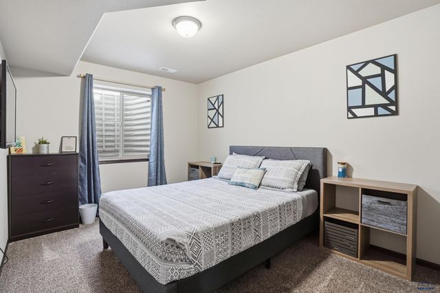 612 HAAKON ST, Rapid City, SD 57703