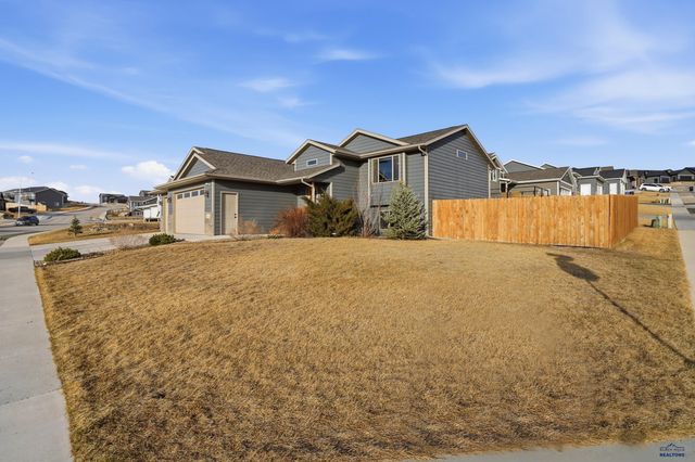 612 HAAKON ST, Rapid City, SD 57703