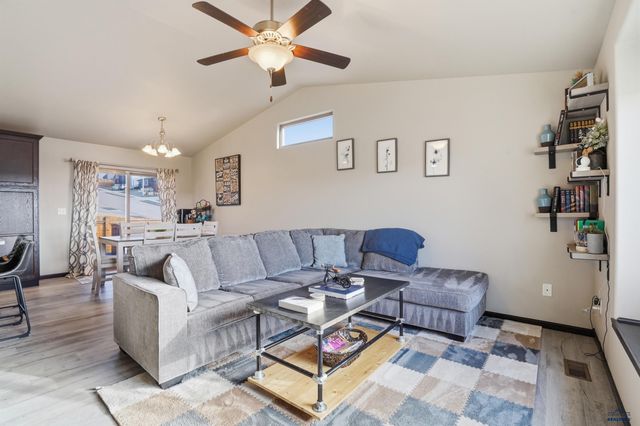 612 HAAKON ST, Rapid City, SD 57703