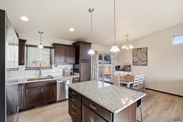 612 HAAKON ST, Rapid City, SD 57703