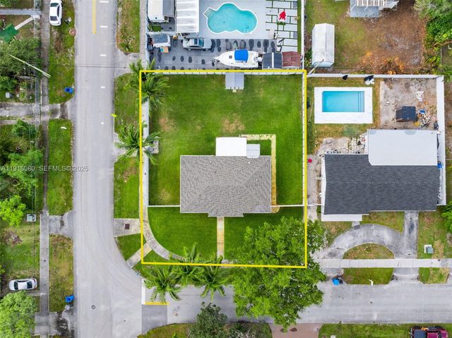 3150 SW 39th Ave, West Park, FL 33023