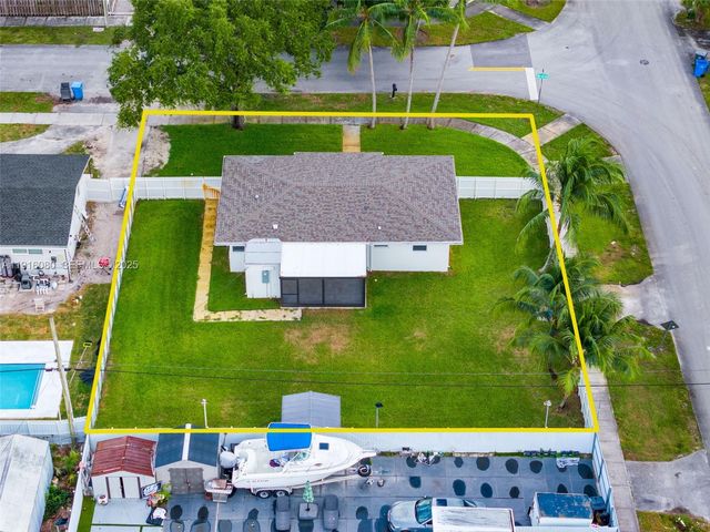 3150 SW 39th Ave, West Park, FL 33023