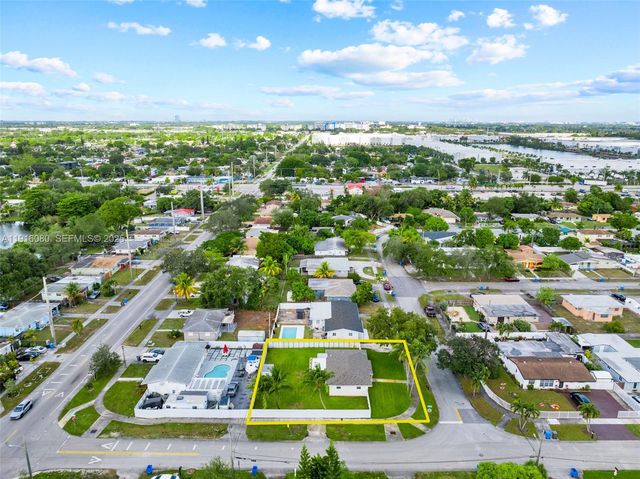 3150 SW 39th Ave, West Park, FL 33023