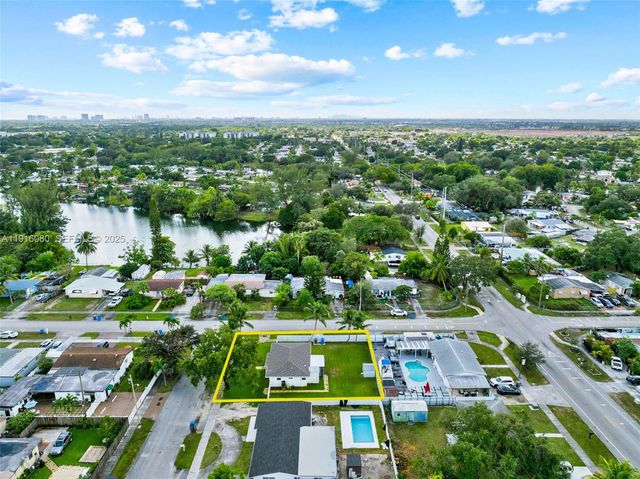 3150 SW 39th Ave, West Park, FL 33023