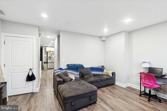 4024 PARKSIDE AVE, Philadelphia, PA 19104