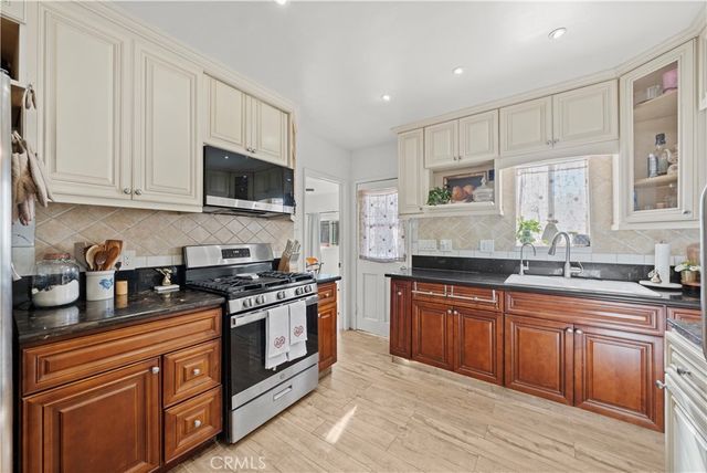 6000 Agra, Bell Gardens, CA 90201