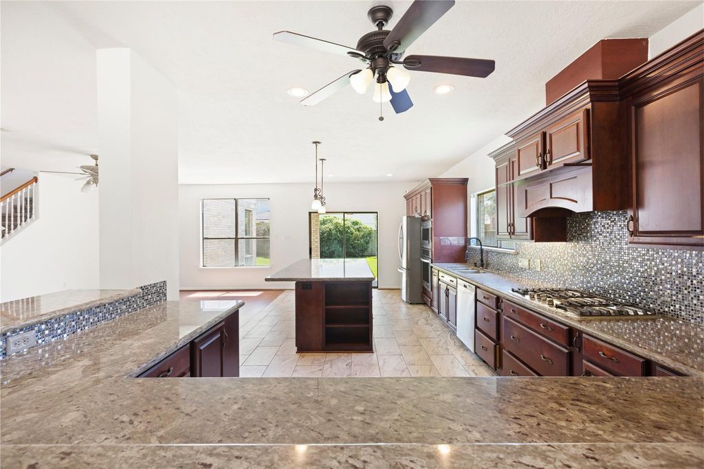 16551 Cypress Bridge Drive Drive, Cypress, TX 77429