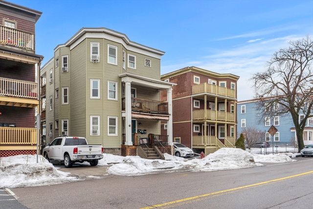 119 Temple St, Somerville, MA 02145