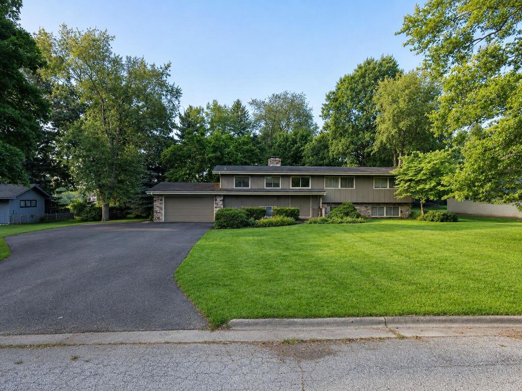 1165 Sassafras Lane, Niles City, MI 49120