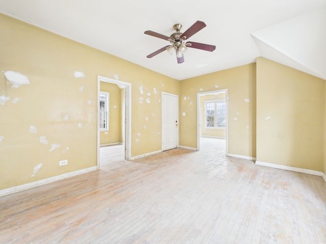 6940 S Bishop Street, Chicago, IL 60636