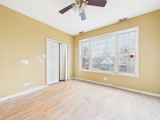 6940 S Bishop Street, Chicago, IL 60636