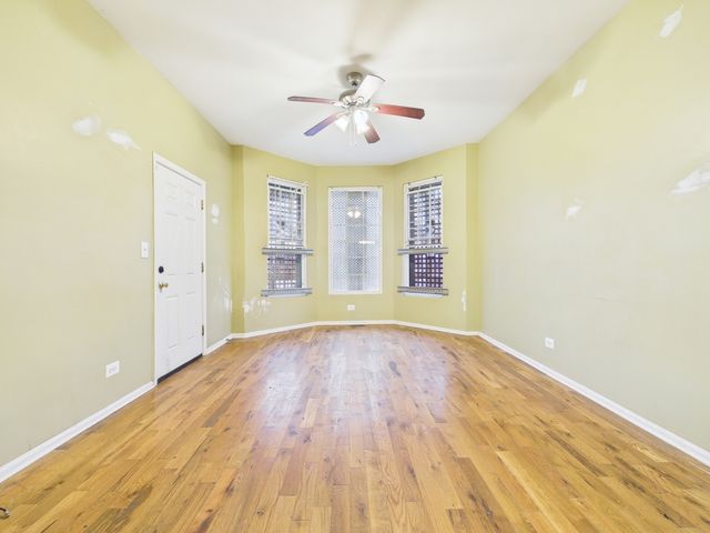 6940 S Bishop Street, Chicago, IL 60636