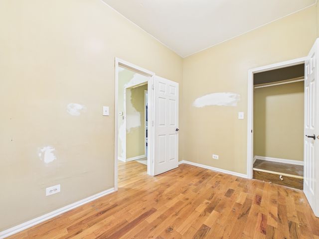 6940 S Bishop Street, Chicago, IL 60636