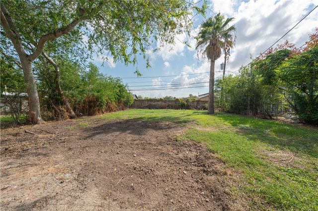 1018 Dorthy Dr, Corpus Christi, TX 78412