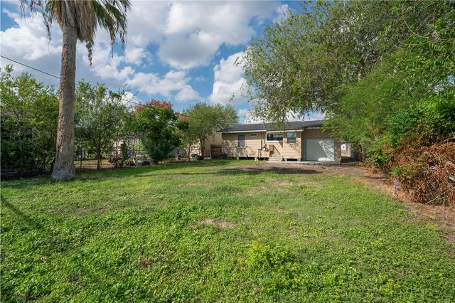 1018 Dorthy Dr, Corpus Christi, TX 78412