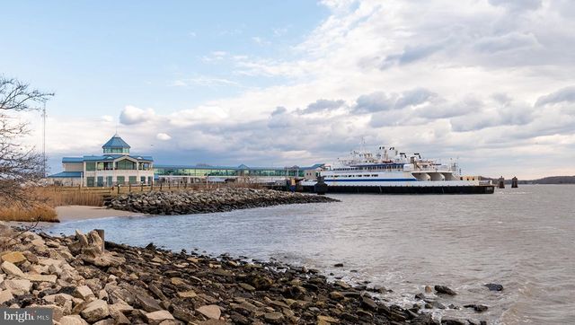 17 CEDARDALE CT, Villas, NJ 08251