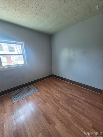 1133 East Delavan Avenue S, Buffalo, NY 14215