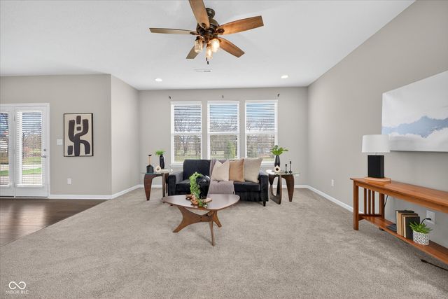 11904 Crossbill Court, Noblesville, IN 46060