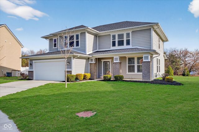 11904 Crossbill Court, Noblesville, IN 46060