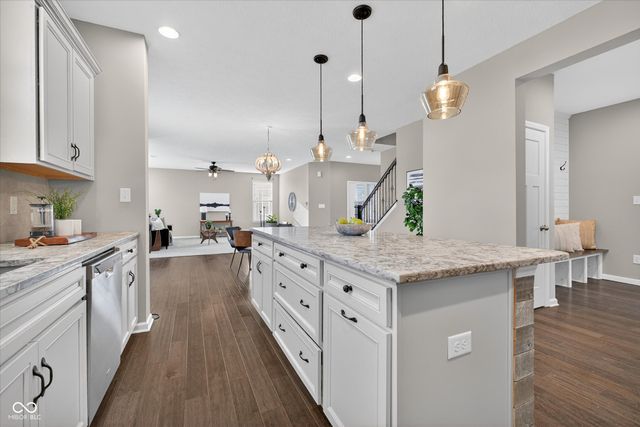 11904 Crossbill Court, Noblesville, IN 46060