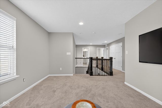 11904 Crossbill Court, Noblesville, IN 46060