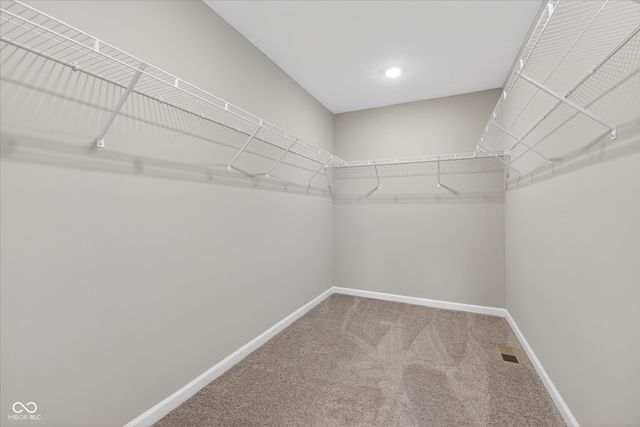 11904 Crossbill Court, Noblesville, IN 46060