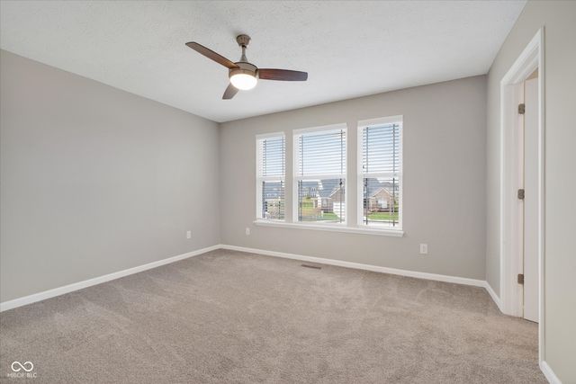 11904 Crossbill Court, Noblesville, IN 46060