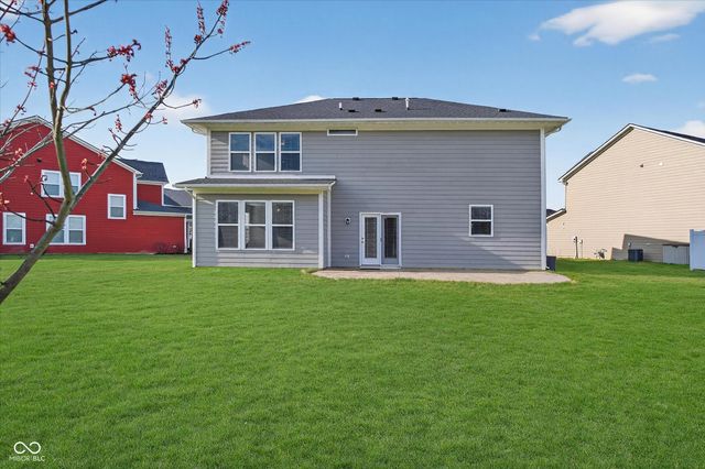 11904 Crossbill Court, Noblesville, IN 46060