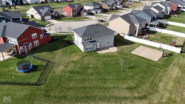 11904 Crossbill Court, Noblesville, IN 46060