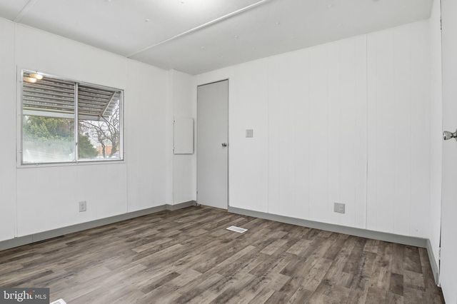 55 WALKER AVE, Gettysburg, PA 17325