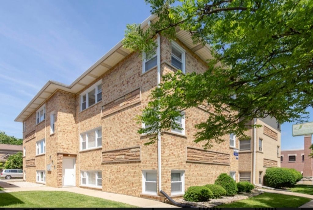 4904 N Harlem Avenue BW, Harwood Heights, IL 60706
