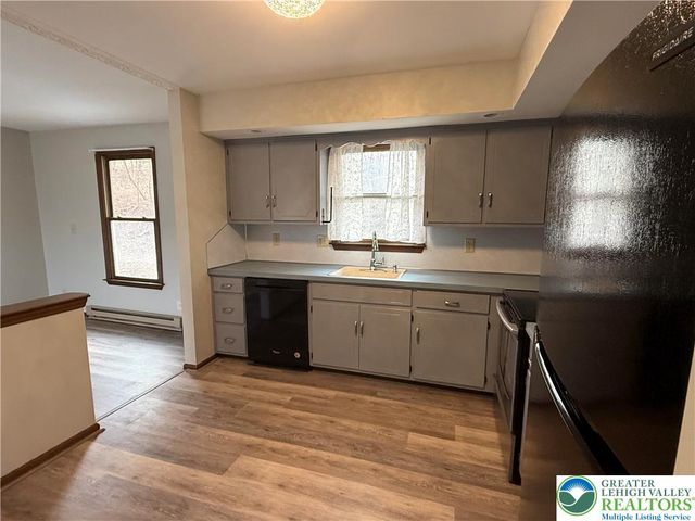 416 Owl Alley, Slatington Boro, PA 18080