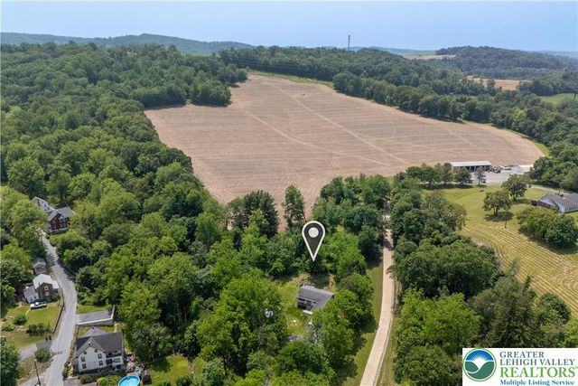 416 Owl Alley, Slatington Boro, PA 18080